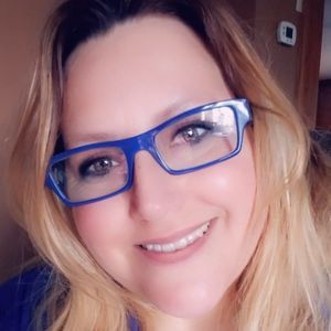 Meet your Posher, Laurie